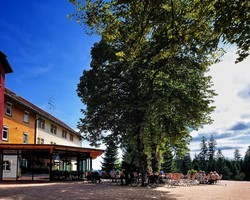 Natur- und Sporthotel Zuflucht (Zuflucht) Natur- und Sporthotel Zuflucht (Zuflucht)