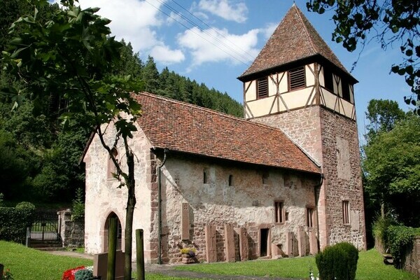 St. Candiduskirche Kentheim Copyright: (Teinachtal-Touristik) St. Candiduskirche Kentheim Copyright: (Teinachtal-Touristik)